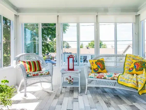 3-season-glass-sunroom-sunspace-renoasis-01023